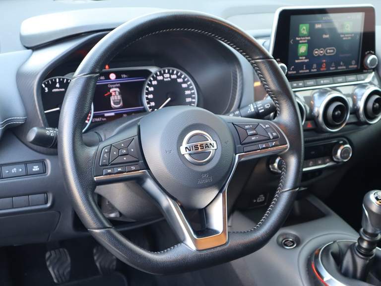 Nissan Nissan
