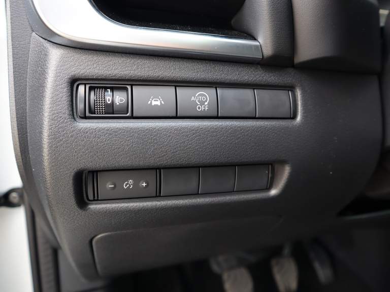 Nissan Nissan