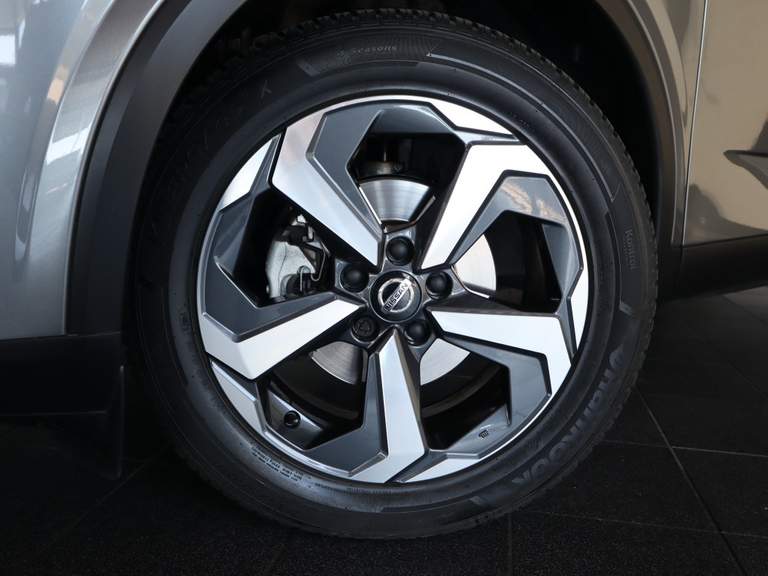Nissan Nissan