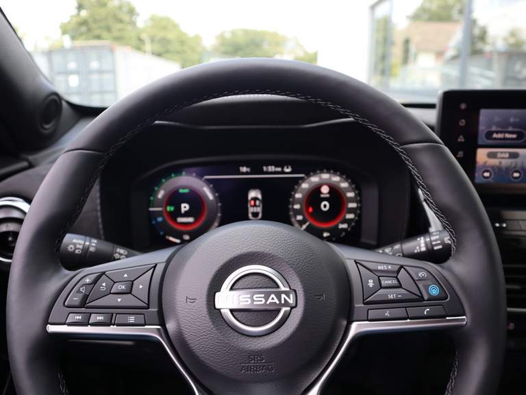 Nissan Nissan