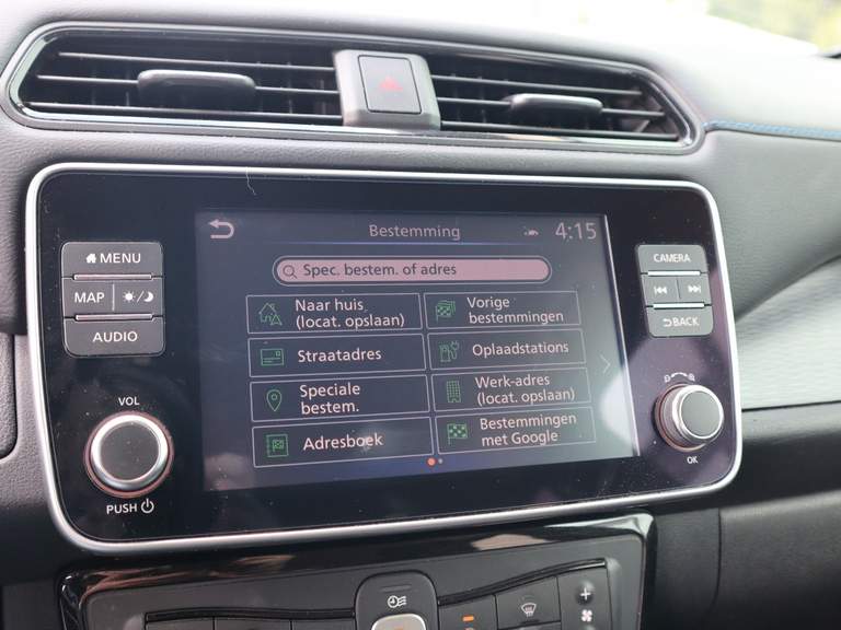 Nissan Nissan