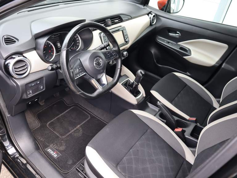 Nissan Nissan