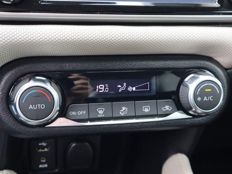 Nissan Nissan