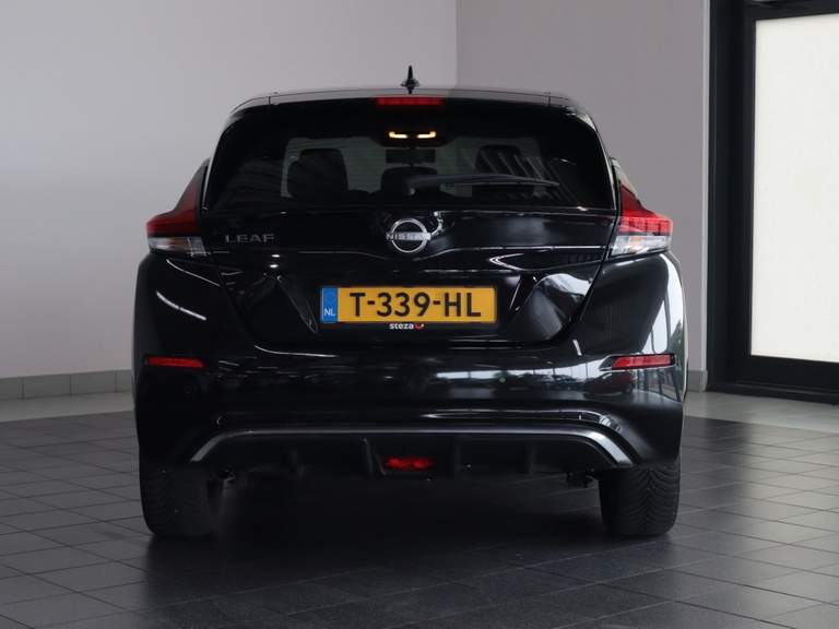 Nissan Nissan