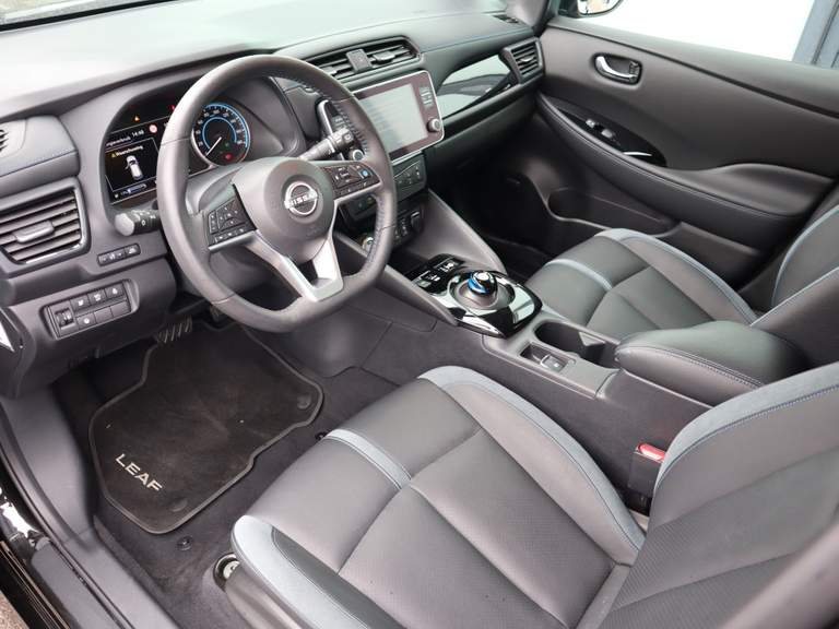 Nissan Nissan