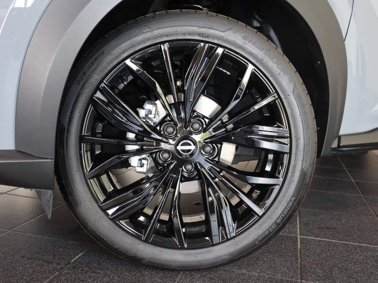 Nissan Nissan