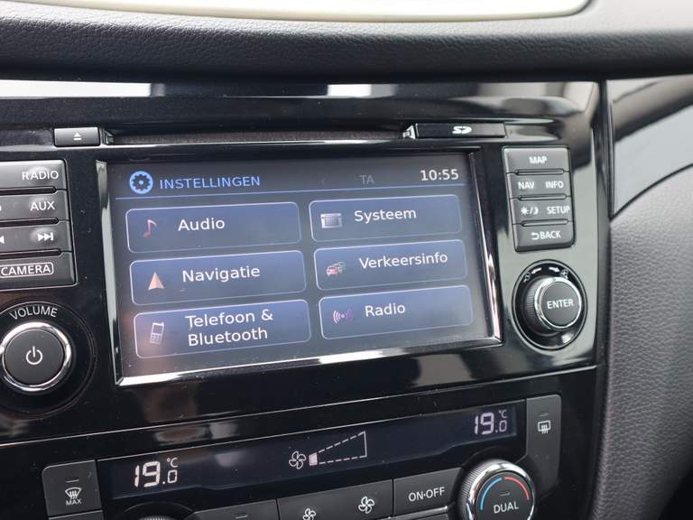 Nissan Nissan