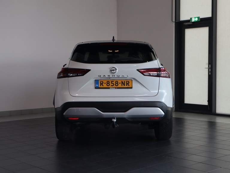 Nissan Nissan