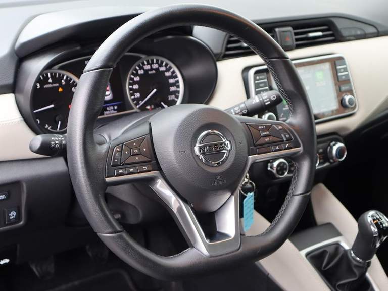 Nissan Nissan