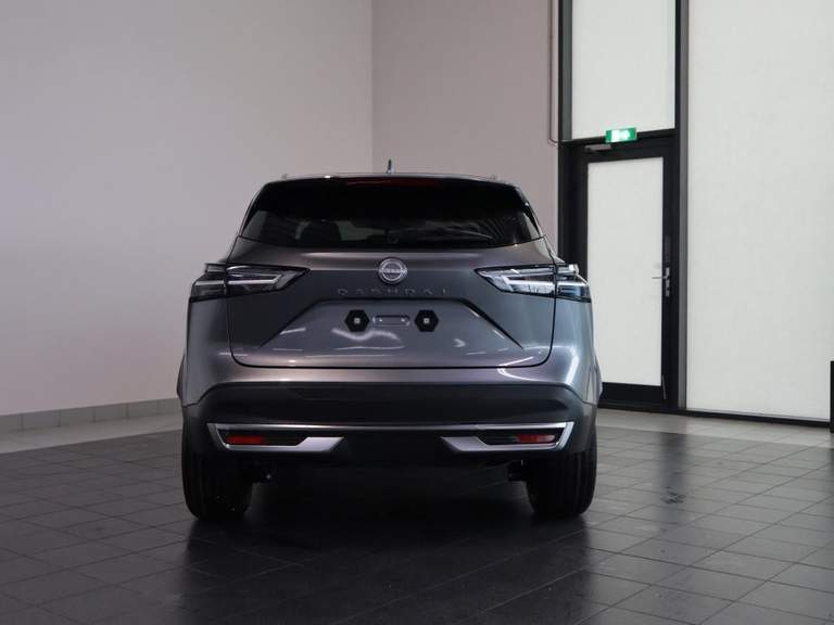 Nissan Nissan