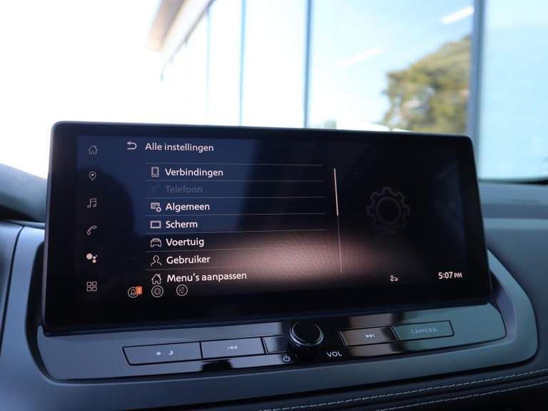 Nissan Nissan