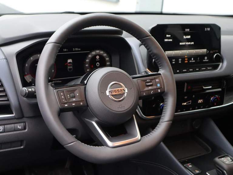 Nissan Nissan