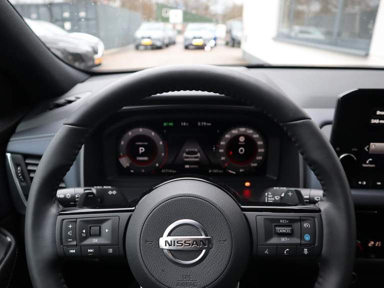 Nissan Nissan
