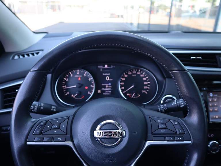 Nissan Nissan