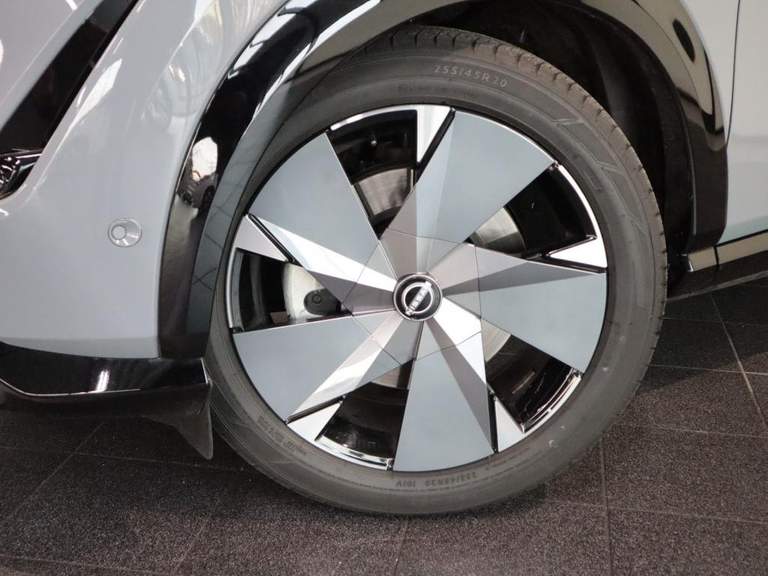 Nissan Nissan