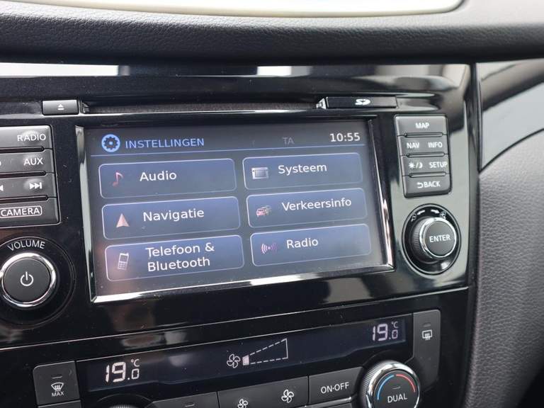 Nissan Nissan