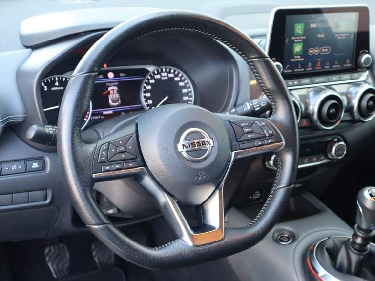 Nissan Nissan