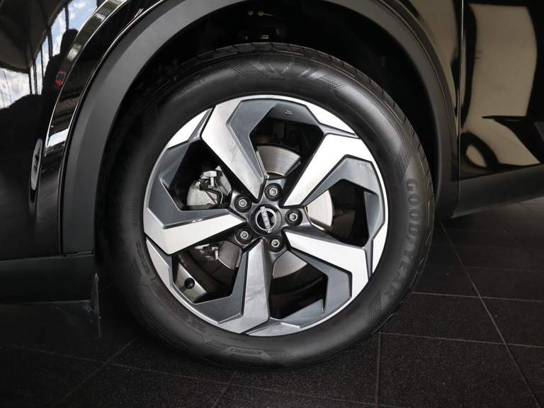 Nissan Nissan