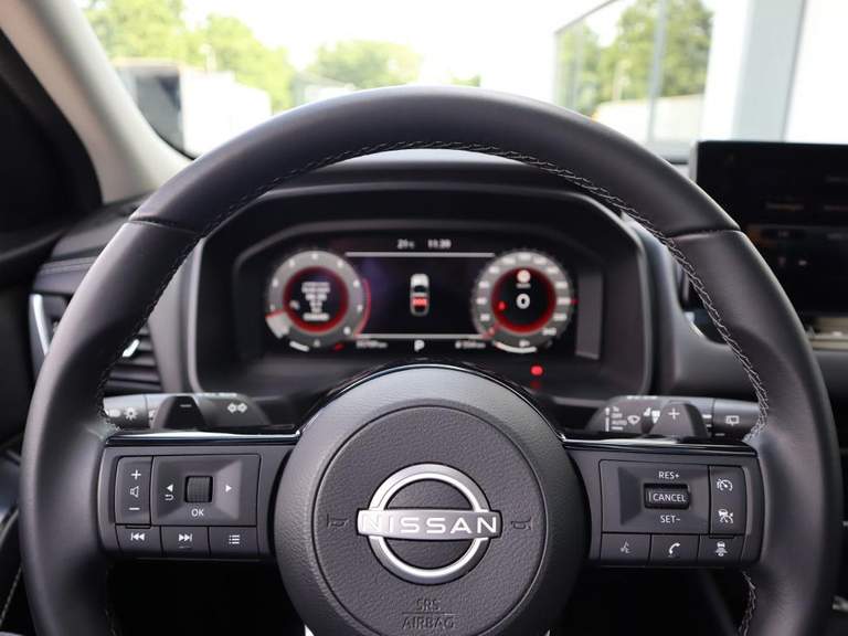 Nissan Nissan
