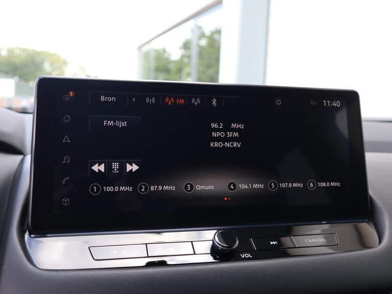 Nissan Nissan