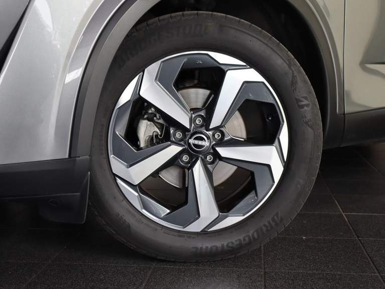 Nissan Nissan