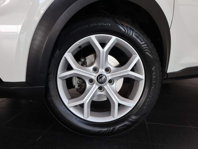 Nissan Nissan