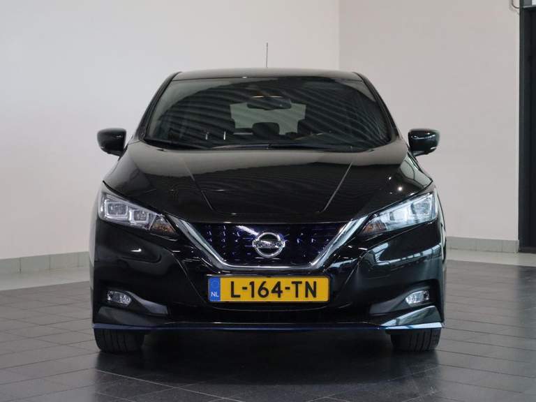 Nissan Nissan