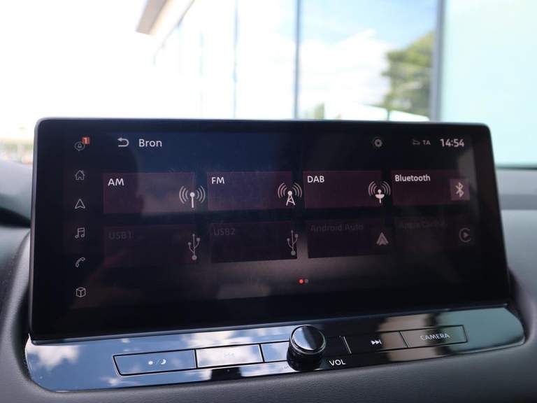 Nissan Nissan