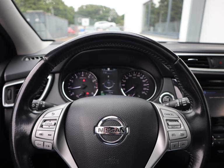 Nissan Nissan