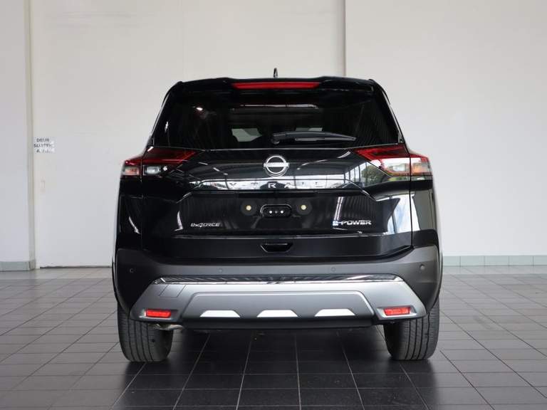 Nissan Nissan