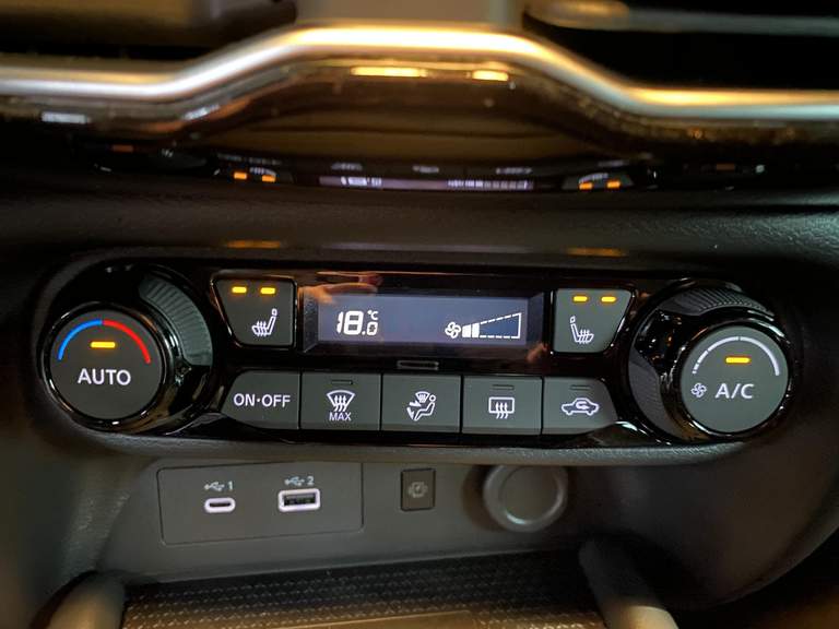 Nissan Nissan