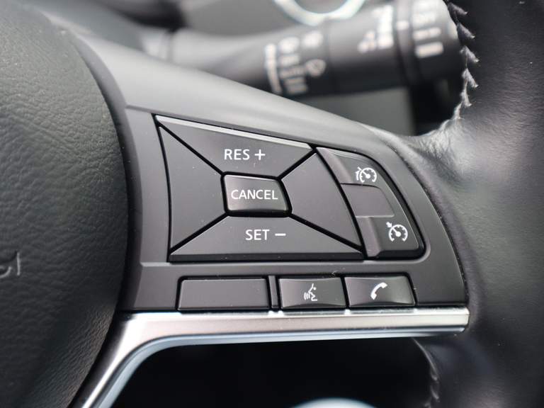 Nissan Nissan