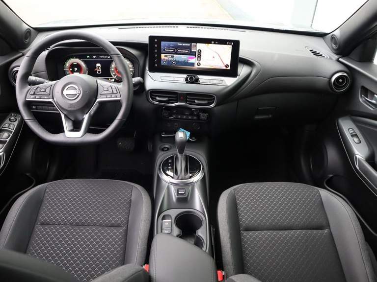 Nissan Nissan