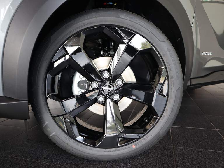 Nissan Nissan