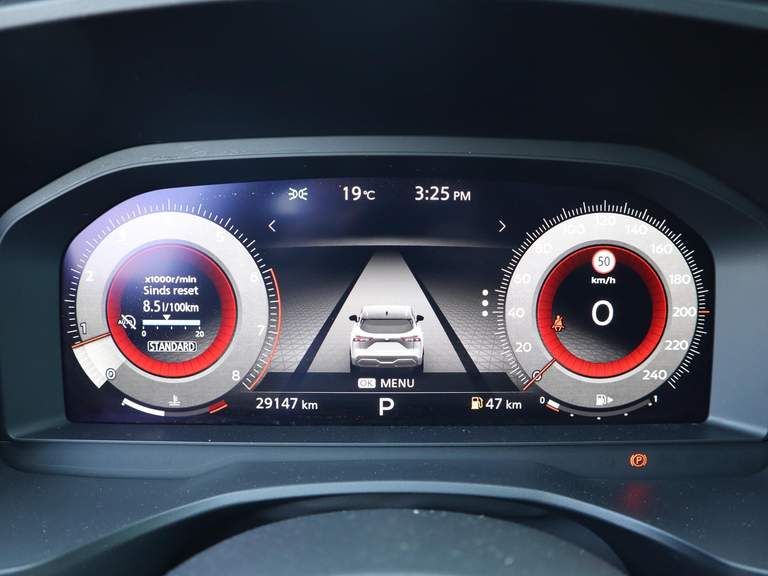 Nissan Nissan