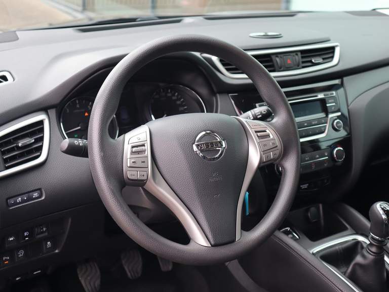 Nissan Nissan
