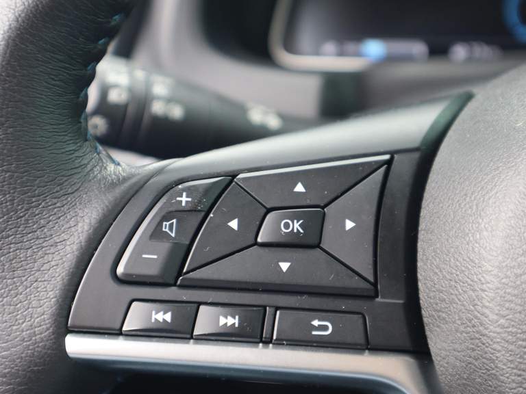 Nissan Nissan