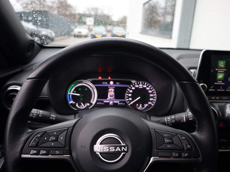 Nissan Nissan