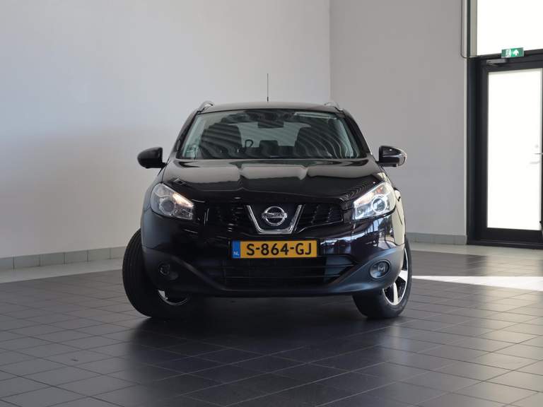 Nissan Nissan