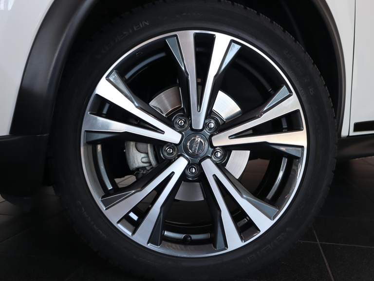 Nissan Nissan