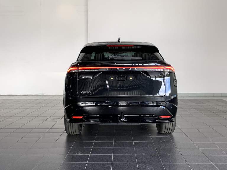 Nissan Nissan
