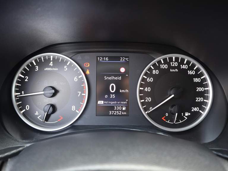 Nissan Nissan