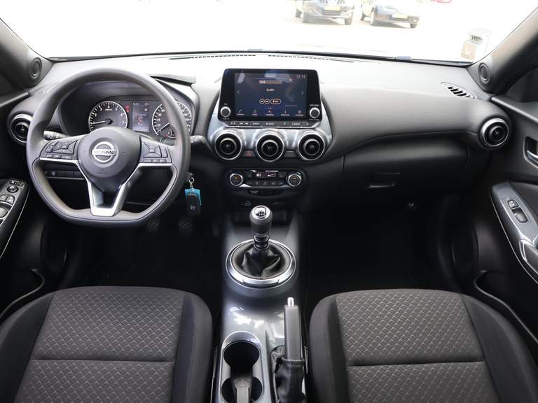 Nissan Nissan