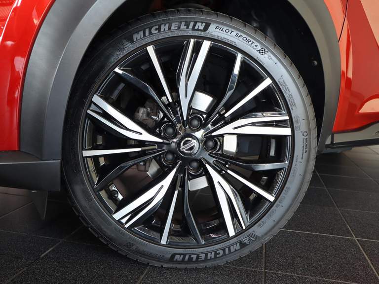 Nissan Nissan