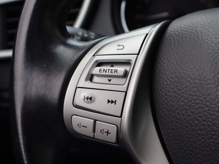 Nissan Nissan