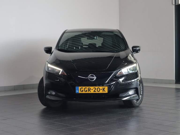 Nissan Nissan