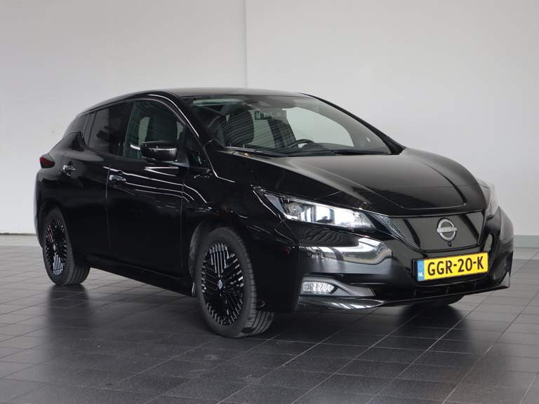Nissan Nissan