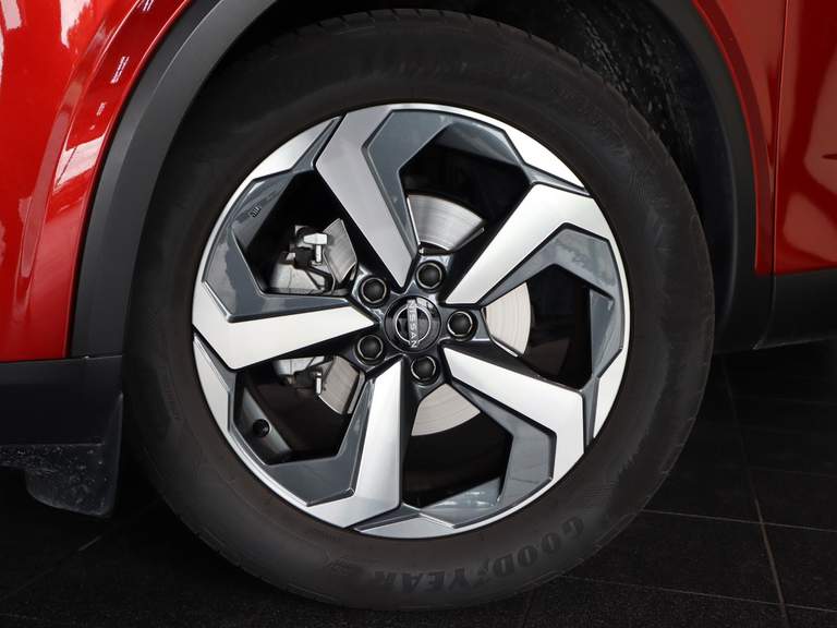 Nissan Nissan