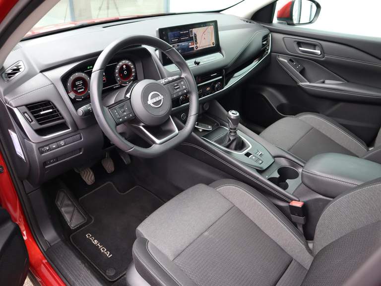 Nissan Nissan