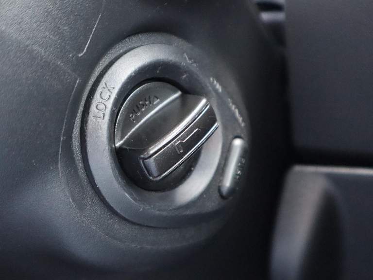 Nissan Nissan